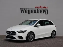 Wit Gebruikt 2019 Mercedes B180 AMG MPV | € 23.950 (Goede deal)