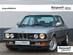 Grijs Gebruikt 1986 BMW M5 Sedan | € 119.875