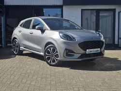 , metallic lak Gebruikt 2022 Ford Puma ST-Line SUV | € 23.960 (Eerlijke prijs)