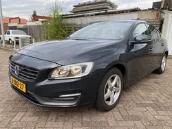 Grijs Gebruikt 2015 Volvo S60 Kinetic Sedan | € 9.950 (Goede deal)