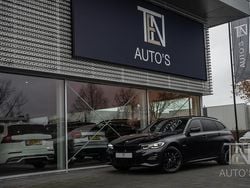 Zwart Gebruikt 2022 BMW 330e M Sport Stationwagen | € 36.510 (Goede deal)