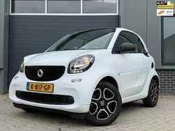 Wit Gebruikt 2018 Smart ForTwo Coupé Hatchback | € 9.499