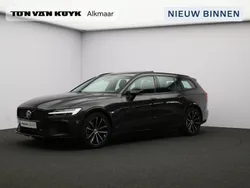 Grijs Gebruikt 2024 Volvo V60 Plus Stationwagen | € 49.950 (Duur)