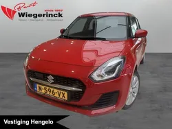 Rood Gebruikt 2022 Suzuki Swift Comfort Hatchback | € 15.744 (Goede deal)