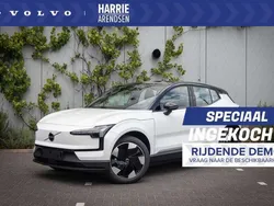 Wit Nieuw 2025 Volvo EX30 Plus SUV | € 38.825