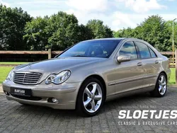Beige Gebruikt 2003 Mercedes C200 Elegance Sedan | € 13.950