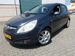 Grijs Gebruikt 2006 Opel Corsa Enjoy Hatchback | € 2.495 (Eerlijke prijs)