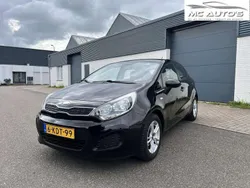 Zwart Gebruikt 2013 Kia Rio Comfort Hatchback | € 5.249 (Eerlijke prijs)