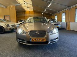 Grijs Gebruikt 2008 Jaguar XF Luxury Sedan | € 4.999 (Eerlijke prijs)