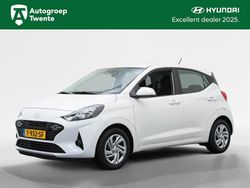 Wit Gebruikt 2023 Hyundai i10 Comfort Hatchback | € 14.995 (Eerlijke prijs)