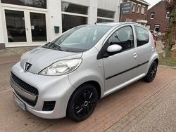 Grijs Gebruikt 2011 Peugeot 107 Hatchback | € 2.950 (Eerlijke prijs)