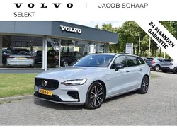 Grijs Gebruikt 2025 Volvo V60 Plus Stationwagen | € 52.800 (Duur)