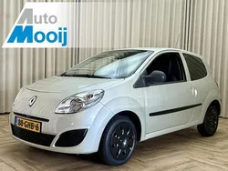 Geel Gebruikt 2008 Renault Twingo Authentique Hatchback | € 2.750 (Eerlijke prijs)