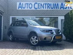Grijs Gebruikt 2004 Mitsubishi Outlander Comfort Edition SUV | € 2.499 (Eerlijke prijs)