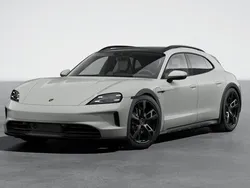 Grijs Nieuw 2024 Porsche Taycan Cross Turismo Sedan | € 159.502 (Eerlijke prijs)