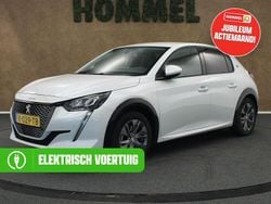 Wit Gebruikt 2021 Peugeot e-208 Allure Hatchback | € 15.950 (Eerlijke prijs)