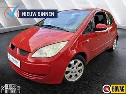Rood Gebruikt 2005 Mitsubishi Colt Invite Hatchback | € 1.390 (Eerlijke prijs)