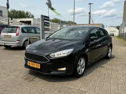 Zwart Gebruikt 2014 Ford Focus Ambiente Hatchback | € 4.749 (Eerlijke prijs)