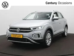Grijs Gebruikt 2024 VW T-Roc Style SUV | € 33.900 (Eerlijke prijs)