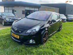 Zwart Gebruikt 2012 Opel Corsa Edition MPV | € 11.950