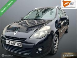 Zwart Gebruikt 2012 Renault Clio GrandTour Stationwagen | € 2.499 (Eerlijke prijs)