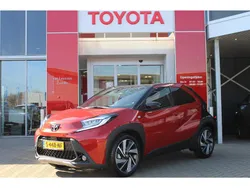 Rood Gebruikt 2023 Toyota Aygo Envy Hatchback | € 19.400 (Iets duurder)