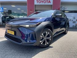 Blauw Gebruikt 2025 Toyota bZ4X Active SUV | € 35.250 (Eerlijke prijs)