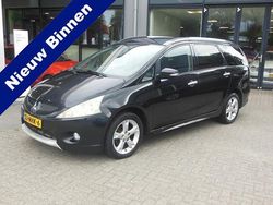 Zwart Gebruikt 2010 Mitsubishi Grandis MPV | € 5.398