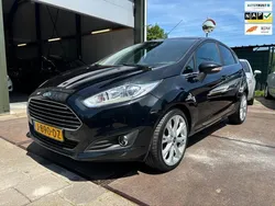 Zwart Gebruikt 2015 Ford Fiesta Titanium Hatchback | € 4.499 (Goede deal)