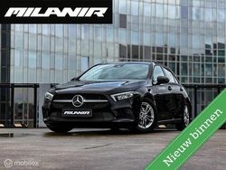 Zwart Gebruikt 2019 Mercedes A180 Premium Plus Hatchback | € 17.945 (Super prijs)