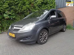Grijs Gebruikt 2010 Opel Zafira MPV | € 3.750 (Eerlijke prijs)