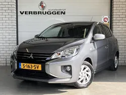 Grijs Gebruikt 2023 Mitsubishi Space Star Hatchback | € 18.495 (Iets duurder)