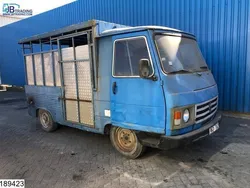 Blauw Gebruikt 1988 Peugeot J9 Van | € 2.900