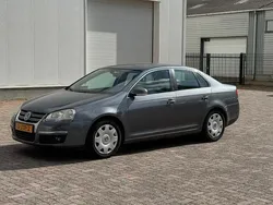 Grijs Gebruikt 2009 VW Jetta Comfortline Sedan | € 1.700 (Super prijs)