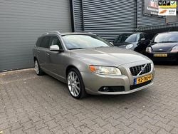 Beige Gebruikt 2008 Volvo V70 Summum Stationwagen | € 11.995 (Eerlijke prijs)