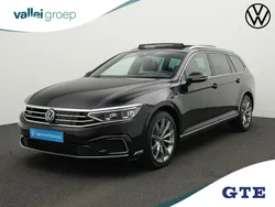 Zwart Gebruikt 2022 VW Passat Business Stationwagen | € 29.950 (Iets duurder)