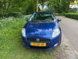 Blauw Gebruikt 2005 Fiat Grande Punto Hatchback | € 1.499 (Eerlijke prijs)