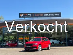 Rood Gebruikt 2024 Skoda Kamiq Ambition SUV | € 28.845 (Iets duurder)