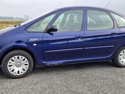 Blauw Gebruikt 2005 Citroën Xsara Picasso Attraction MPV | € 1.750 (Eerlijke prijs)
