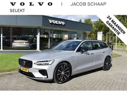 Grijs, metallic lak Gebruikt 2024 Volvo V60 Plus Stationwagen | € 50.700 (Eerlijke prijs)