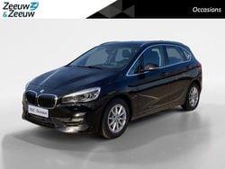 Zwart Gebruikt 2019 BMW 218 Executive Stationwagen | € 18.250 (Goede deal)