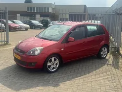 Rood Gebruikt 2008 Ford Fiesta Futura Hatchback | € 4.290 (Iets duurder)