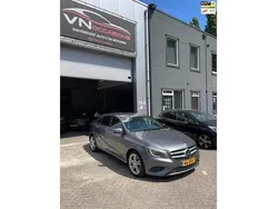 Grijs Gebruikt 2012 Mercedes A180 Ambition Hatchback | € 13.500 (Eerlijke prijs)