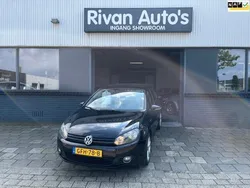 Zwart, andere lak Gebruikt 2012 VW Golf VII Highline Hatchback | € 6.950 (Goede deal)