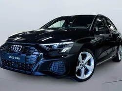 Zwart Gebruikt 2022 Audi A3 Sportback e-tron Competition Sedan | € 33.950 (Goede deal)