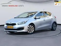Grijs Gebruikt 2017 Kia Ceed Hatchback | € 12.650 (Iets duurder)