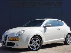 Wit Gebruikt 2011 Alfa Romeo MiTo Hatchback | € 1.150