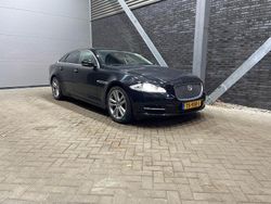 Zwart Gebruikt 2013 Jaguar XJ Portfolio Sedan | € 21.900 (Eerlijke prijs)