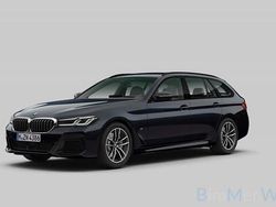 Zwart Gebruikt 2020 BMW 520 M Sport Stationwagen | € 31.900 (Eerlijke prijs)