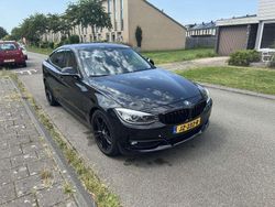 Zwart Gebruikt 2016 BMW 320 Gran Turismo M Sport Sedan | € 15.999 (Eerlijke prijs)